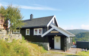  Five-Bedroom Holiday Home in Norheimsund  Norheimsund